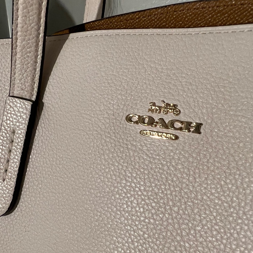 tote coach